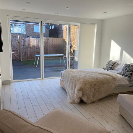 The Bay Apartment Edgware Екстер'єр фото