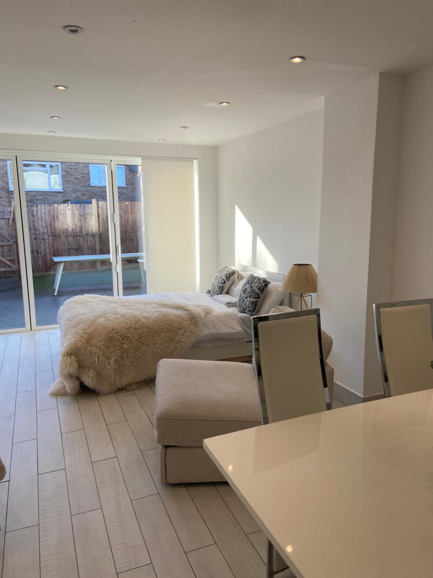 The Bay Apartment Edgware Екстер'єр фото